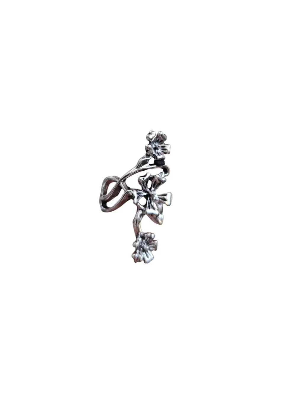 4/$15 Color: Silver Floral Vine Adjustable Ring - Women Jewelry Sz 6
